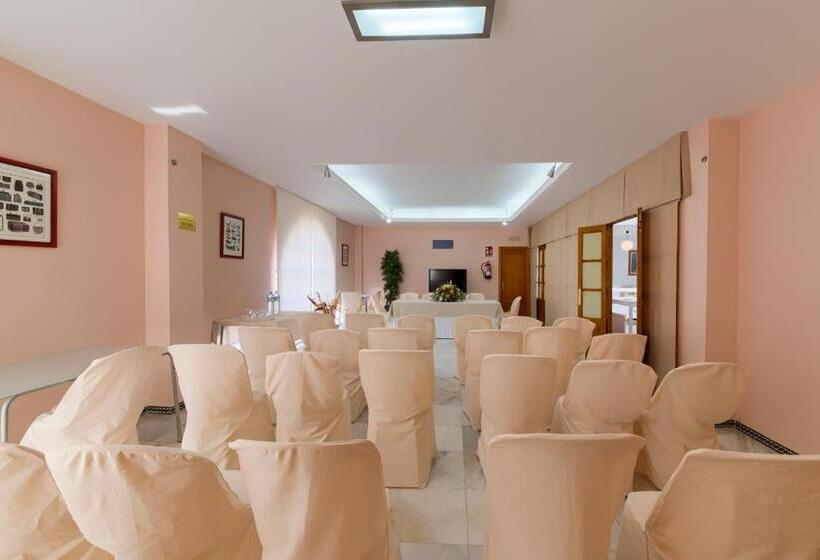 בית מלון כפרי Torre De Los Guzmanes