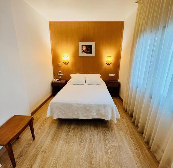 فندق Tortosa Parc