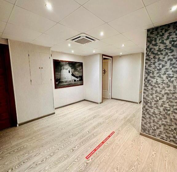 فندق Tortosa Parc