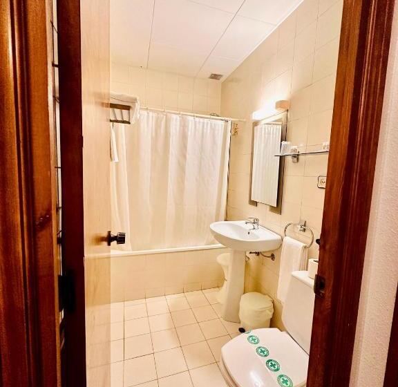 فندق Tortosa Parc