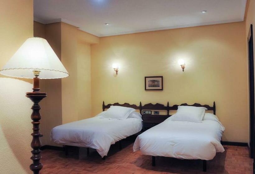 فندق Urban Salamanca