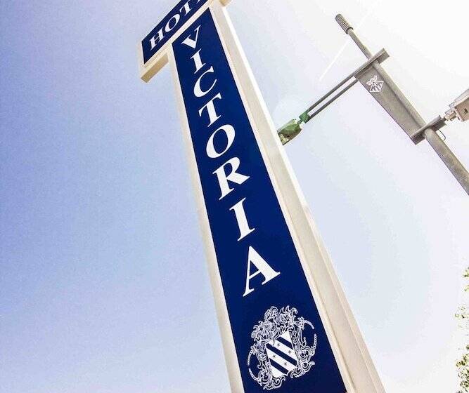 Отель Victoria