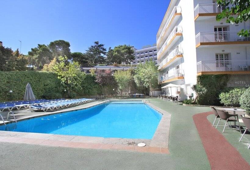 ホテル Villa Garbi