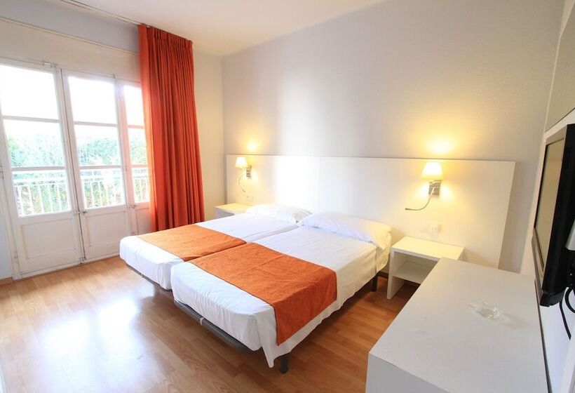 ホテル Villa Garbi