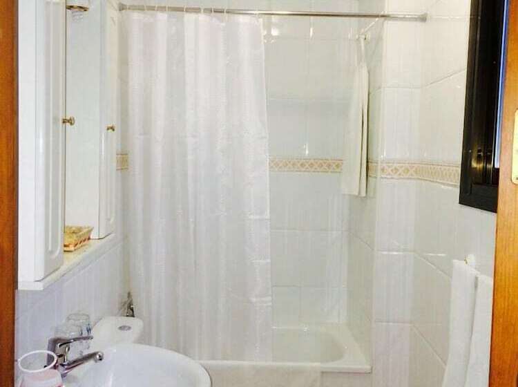 호텔 Virgen De Los Reyes