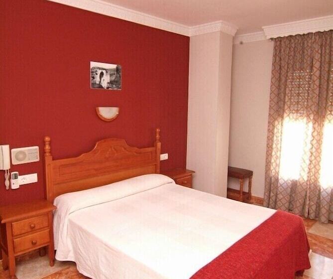 호텔 Virgen De Los Reyes