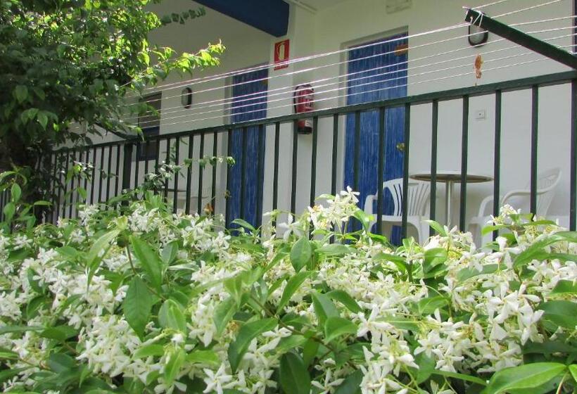 هتل Yola