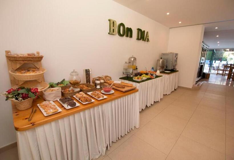 هتل Yola