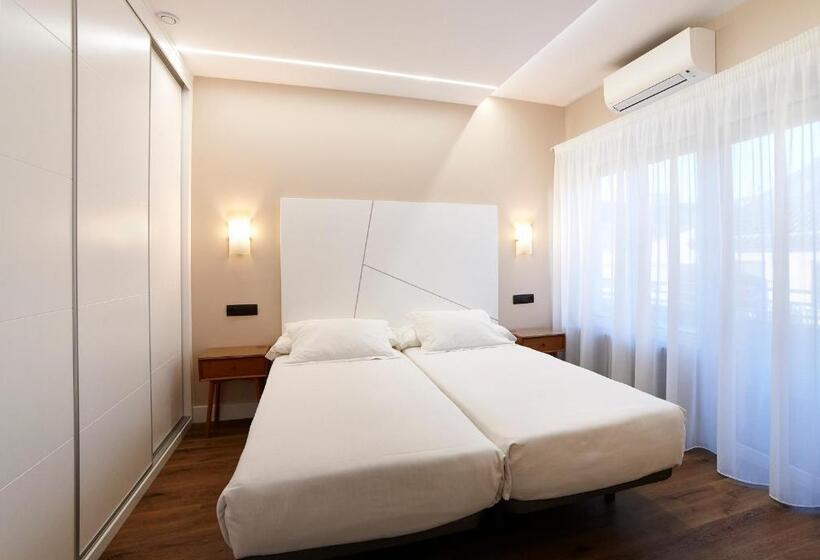 בית מלון כפרי Zenit Dos Infantas