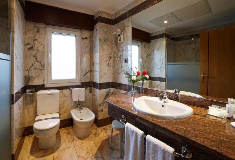 בית מלון כפרי Zenit Dos Infantas