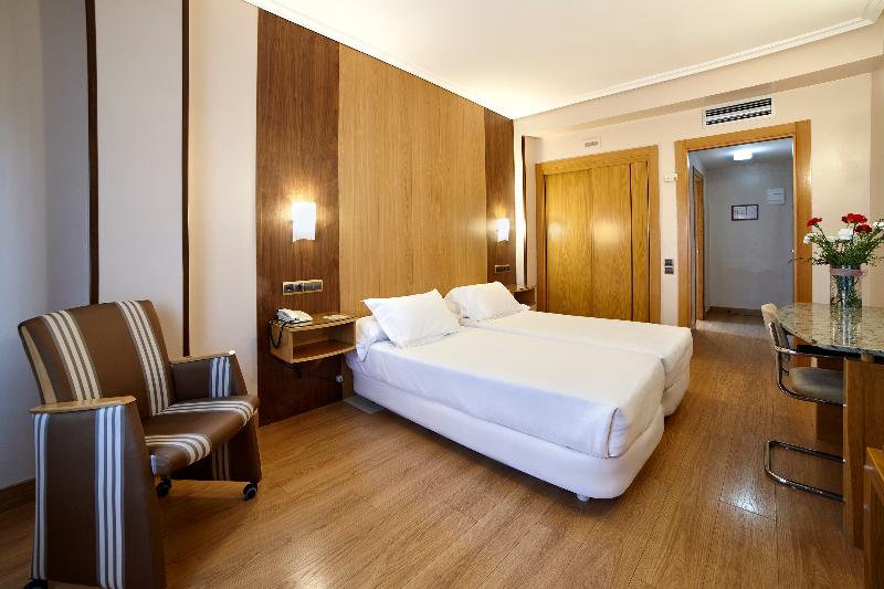 בית מלון כפרי Zenit Dos Infantas