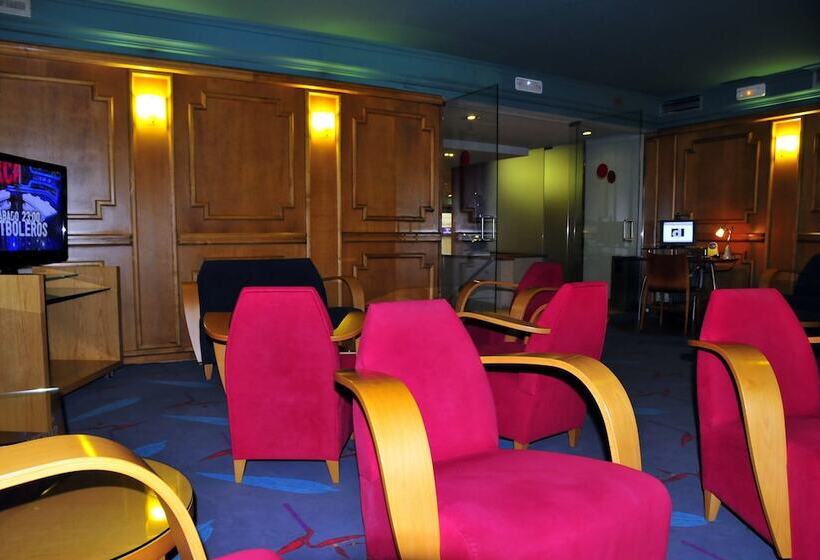 בית מלון כפרי Zenit Dos Infantas