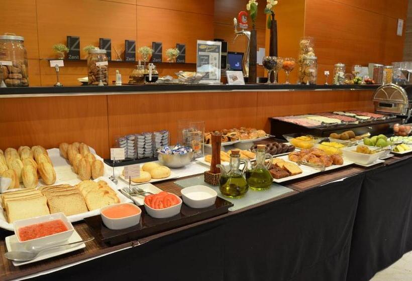 Отель Zenit Malaga