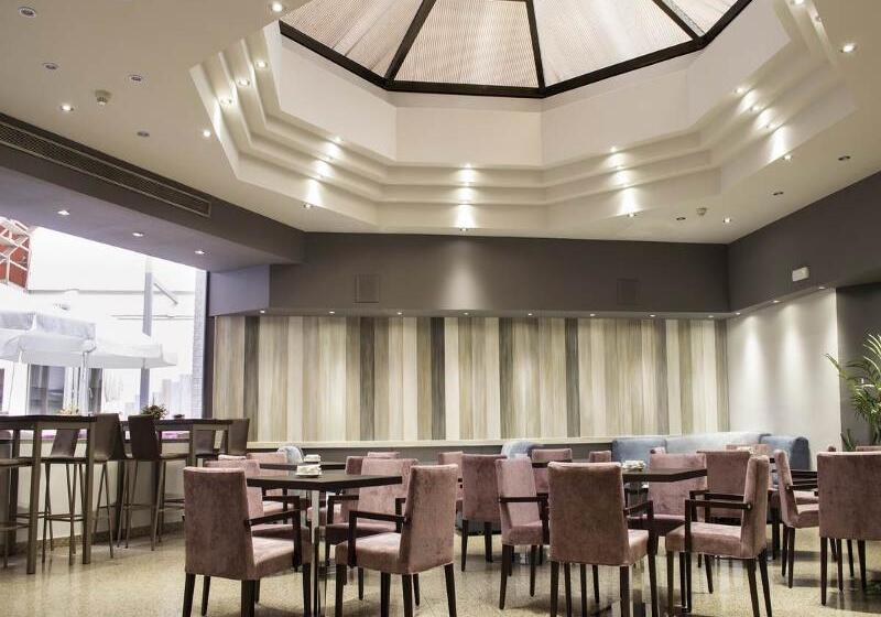 فندق Zentral Parque