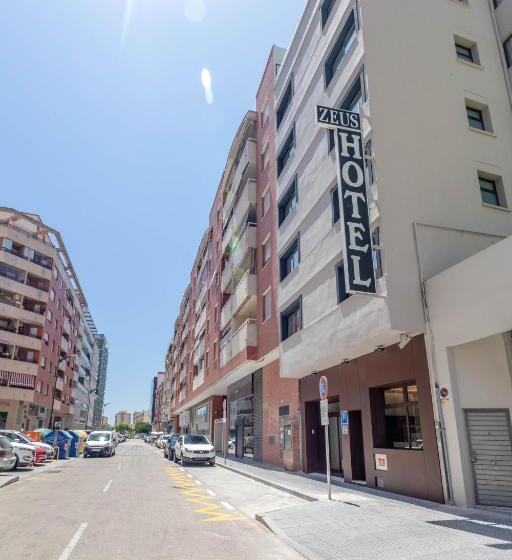 هتل Zeus