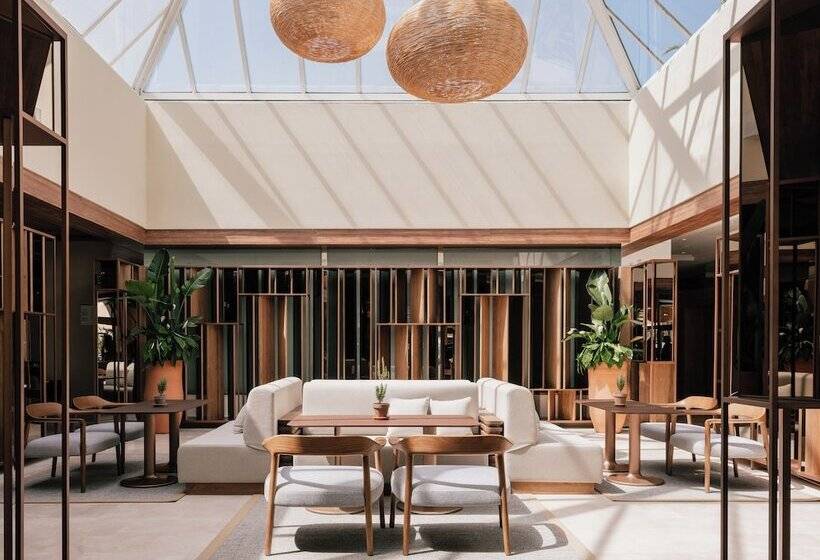 ME Marbella Luxury Lifestyle Hotel