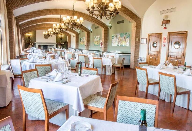 Parador De Benavente