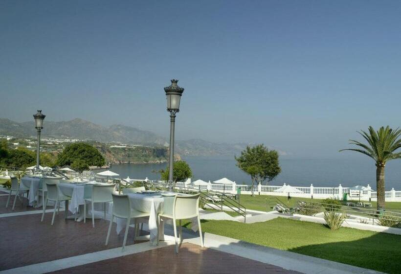 Parador De Nerja