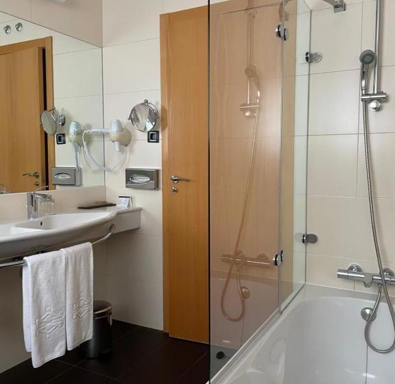 Parador De Puebla De Sanabria