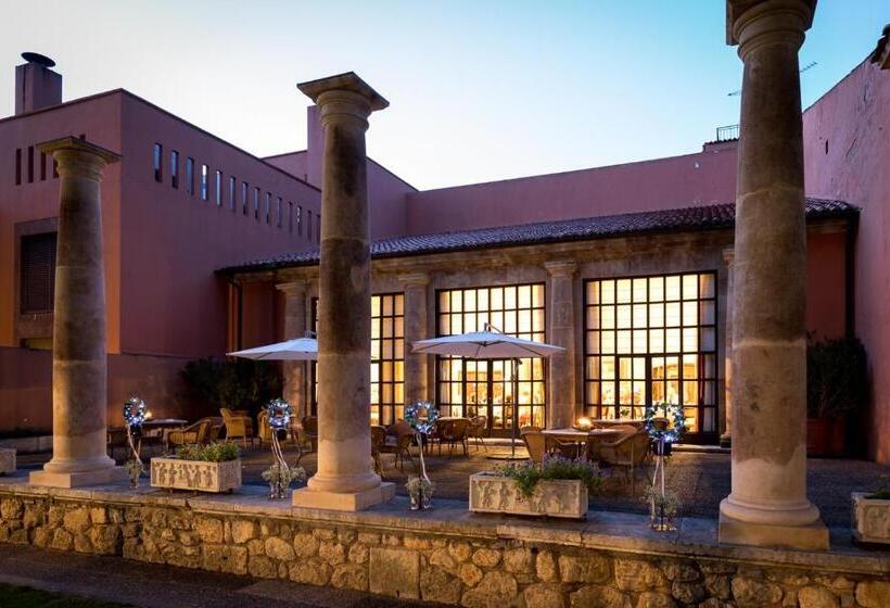 Parador De Tordesillas