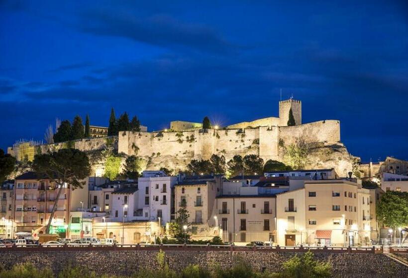 Parador De Tortosa