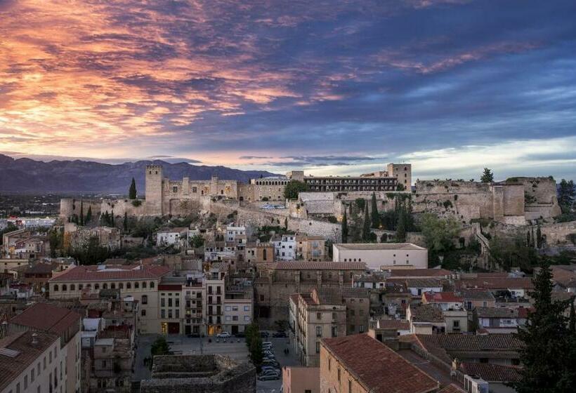 Parador De Tortosa