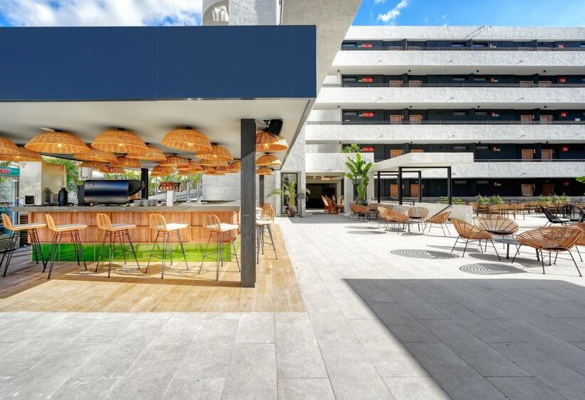 منتجع Labranda Suites Costa Adeje