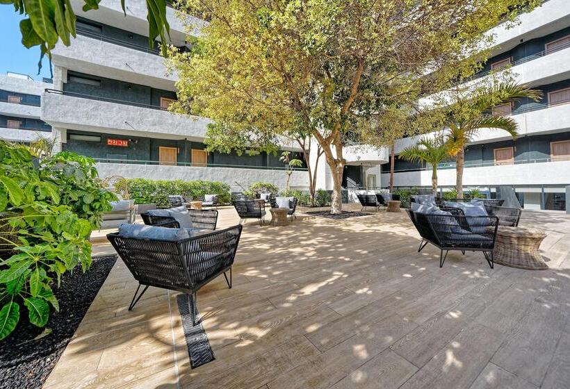 منتجع Labranda Suites Costa Adeje