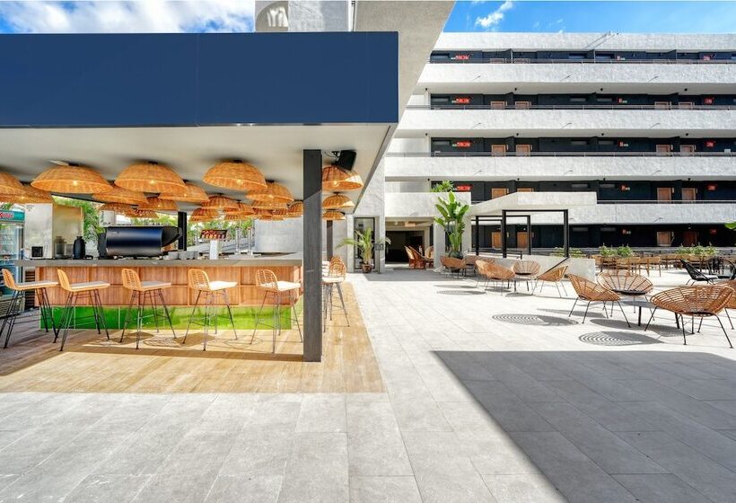 منتجع Labranda Suites Costa Adeje