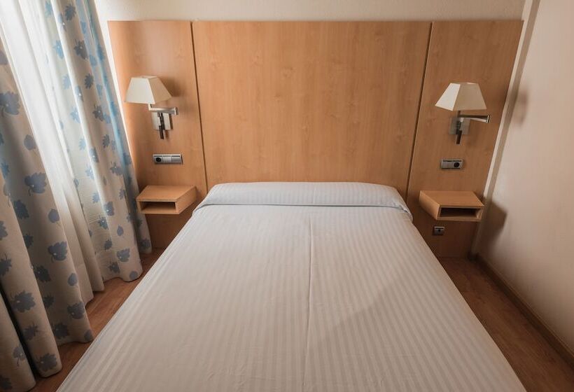 Отель Las Ventas