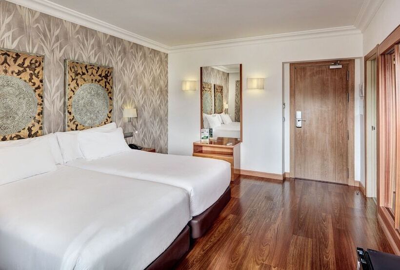 Sercotel Hotel President