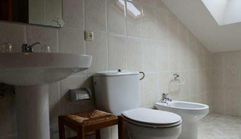 호스텔 Hostal Hoces Del Duraton