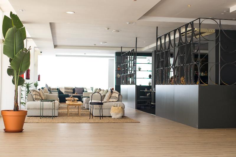 Coral Suites & Spa - Adults Only