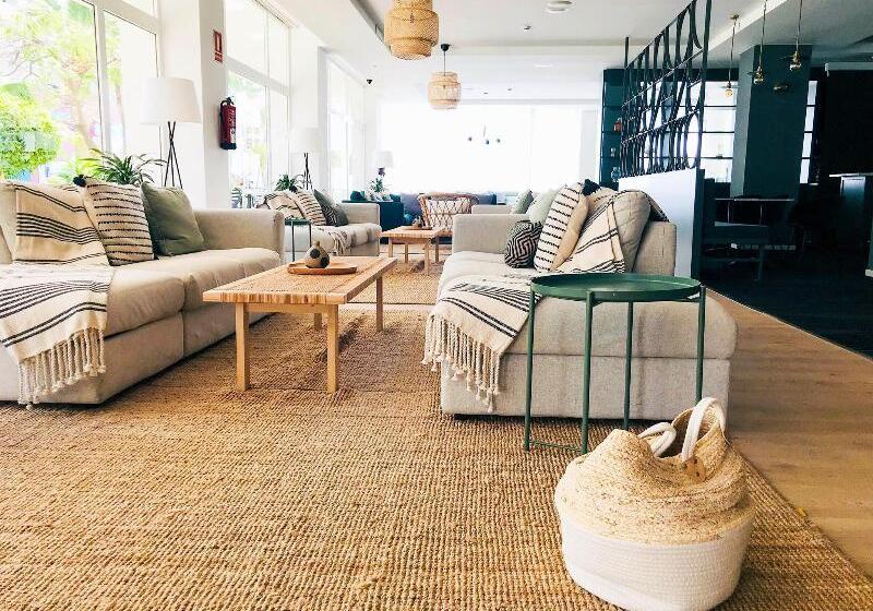 Coral Suites & Spa - Adults Only