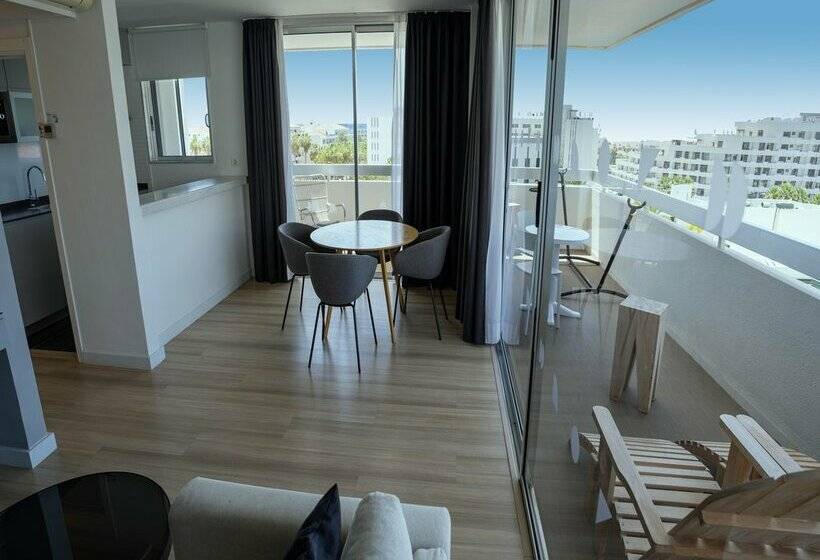 Coral Suites & Spa - Adults Only