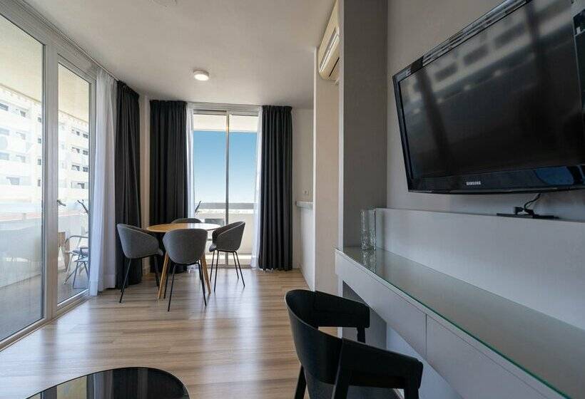 Coral Suites & Spa - Adults Only