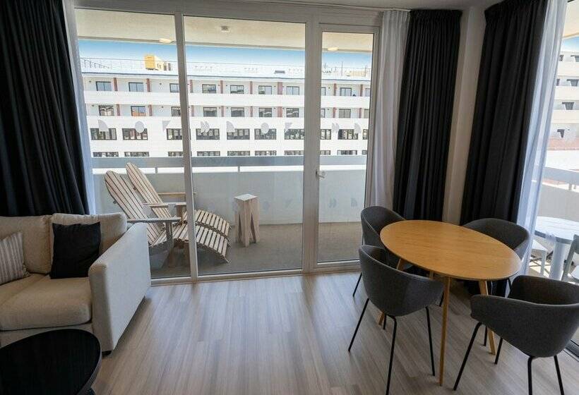 Coral Suites & Spa - Adults Only