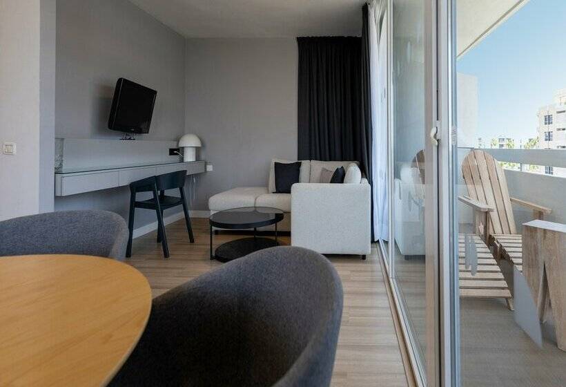 Coral Suites & Spa - Adults Only