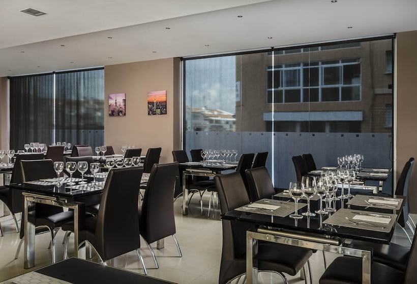 Exe Cunit Suites & Spa