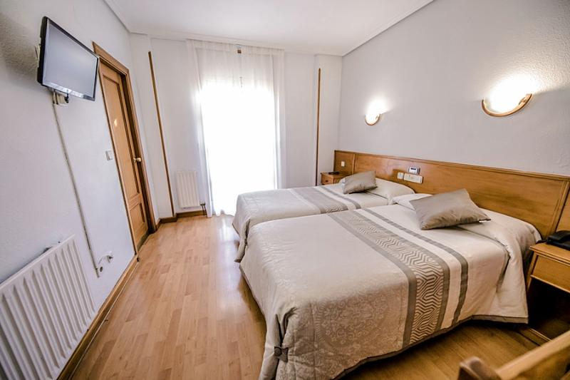 مسافرخانه Alvi