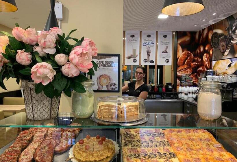 مسافرخانه Boutique Astorga