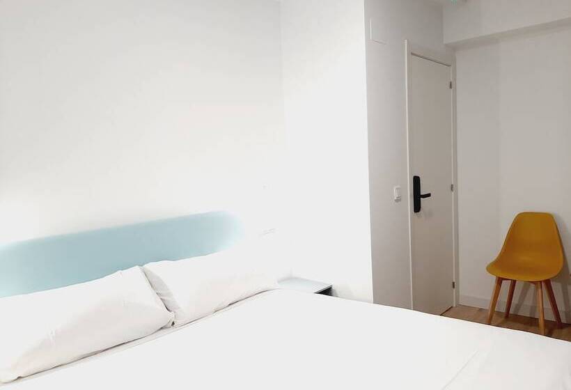 Hostal Carmen By Gaiarooms