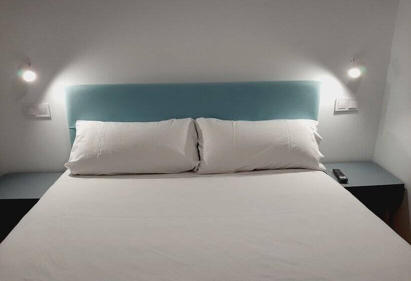 Hostal Carmen By Gaiarooms