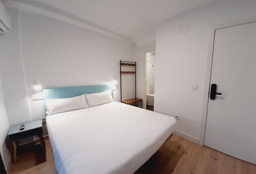 Hostal Carmen By Gaiarooms