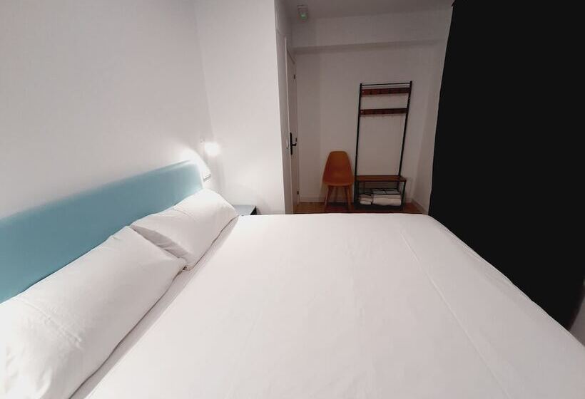 Hostal Carmen By Gaiarooms