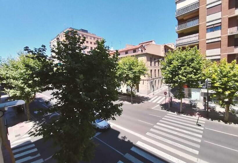 Hostal Carmen By Gaiarooms