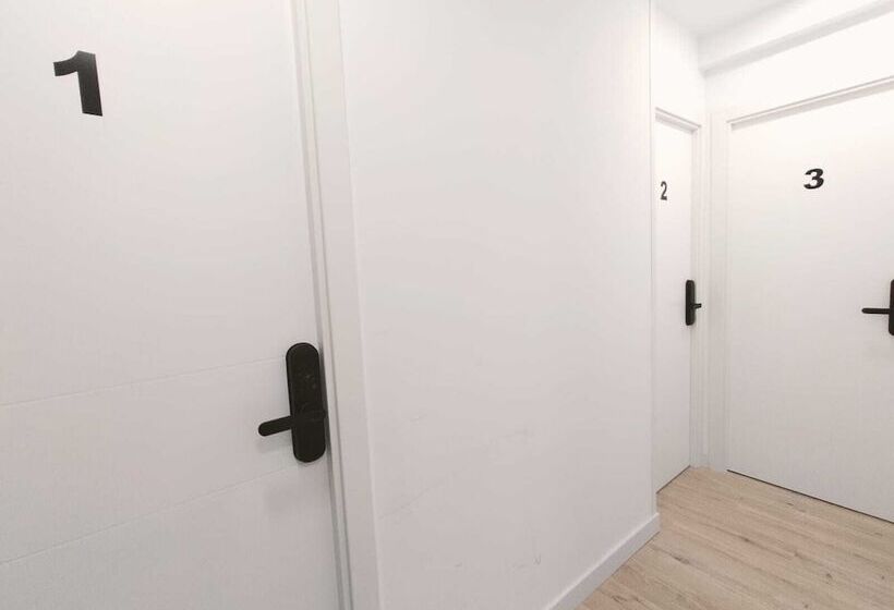 Hostal Carmen By Gaiarooms