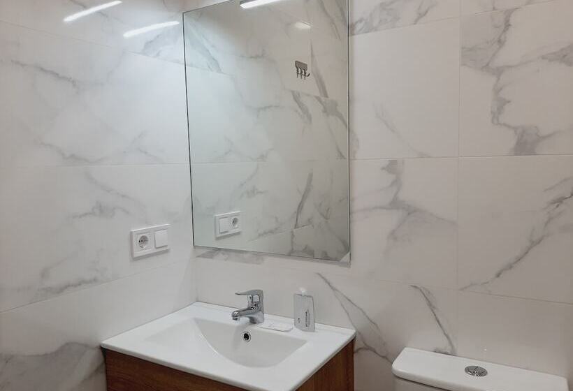 Hostal Carmen By Gaiarooms