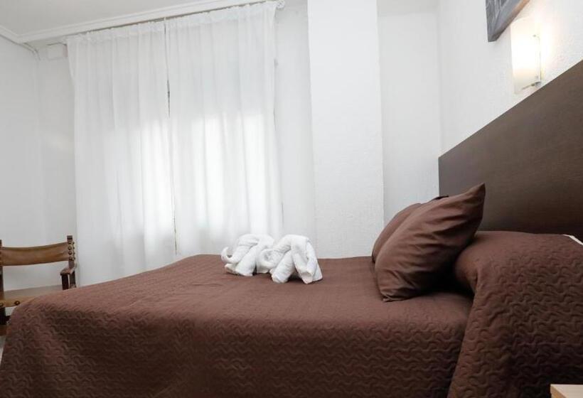 Hostal Conde David
