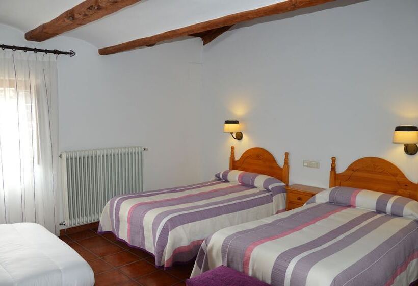 Hostal De Montaña La Casa Grande